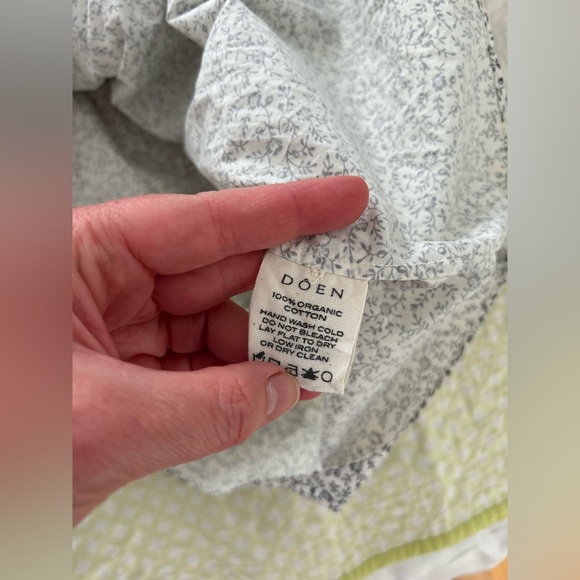 Doen Farley top in Blue Floral short sleeve button down blouse shirt sz XL - Picture 7 of 10